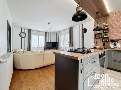 Maison - 120 m² - 6 pièces