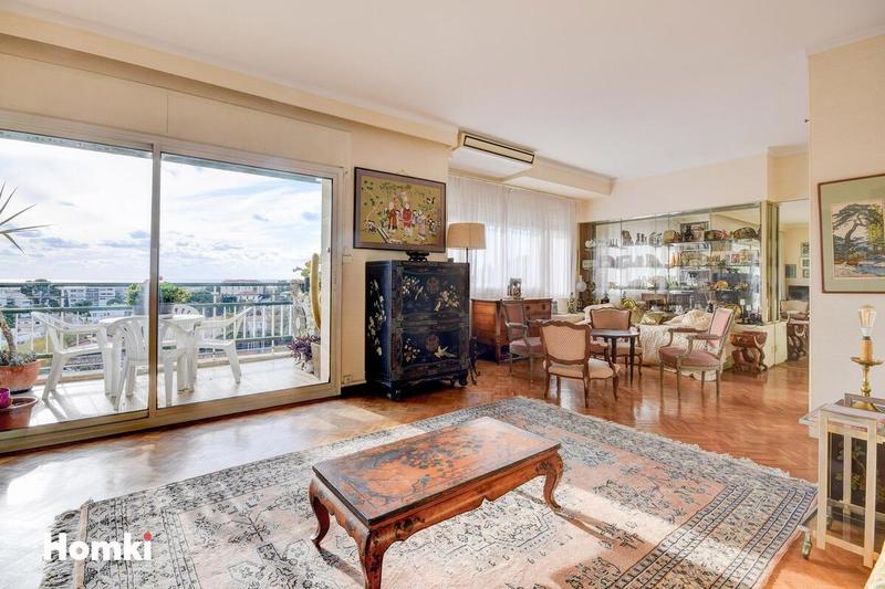 Appartement - 104 m² - 4 pièces