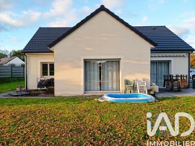 Maison - 102 m² - 4 pièces