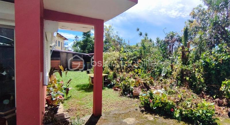 Maison - 355 m² - 12 pièces