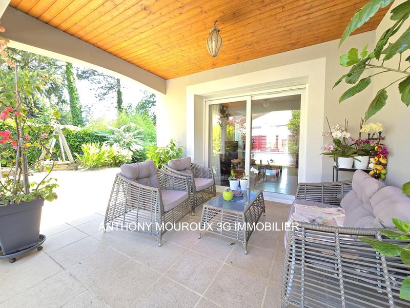Maison - 162 m² - 6 pièces