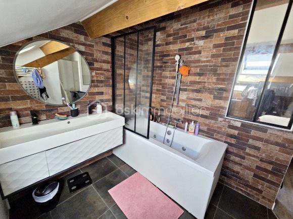 Maison de ville - 130 m² - 5 pièces