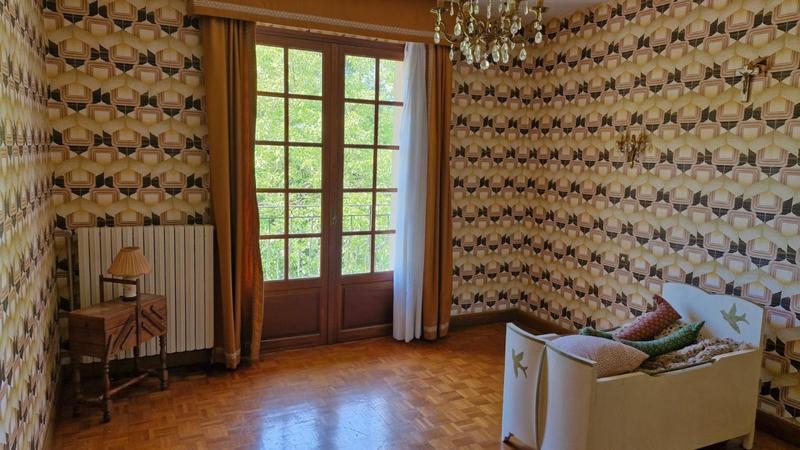 Maison - 226 m² - 7 pièces