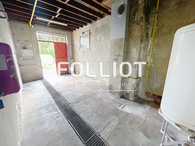 Maison - 280 m² - 8 pièces