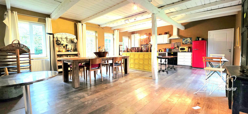 Manoir - 270 m² - 10 pièces