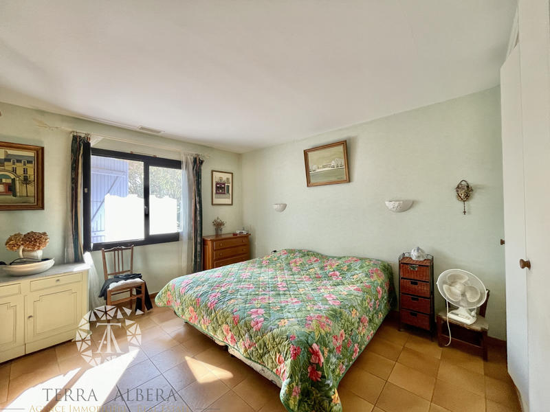 Villa - 285 m² - 10 pièces