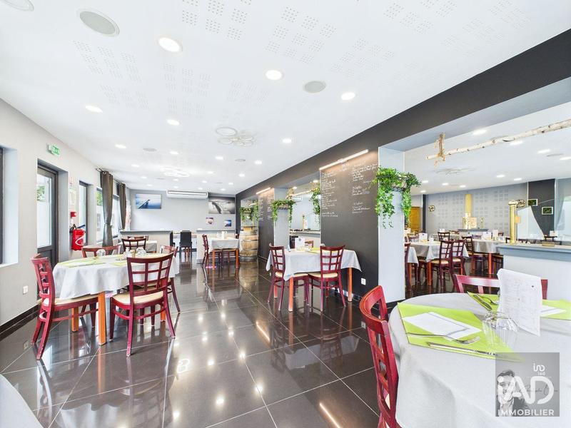 Local commercial - 230 m²