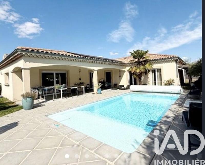 Maison - 154 m² - 4 pièces