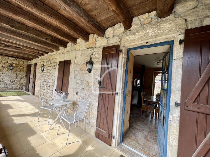 Maison - 121 m² - 6 pièces