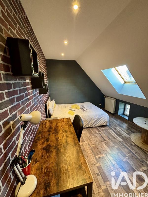 Maison - 167 m² - 7 pièces