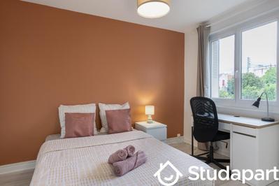 Chambre - 10 m² - 1 pièce