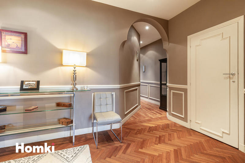 Appartement - 80 m² - 3 pièces