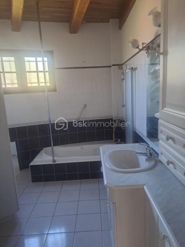 Maison - 115 m² - 5 pièces