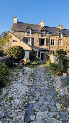 Maison en pierre - 105 m² - 5 pièces