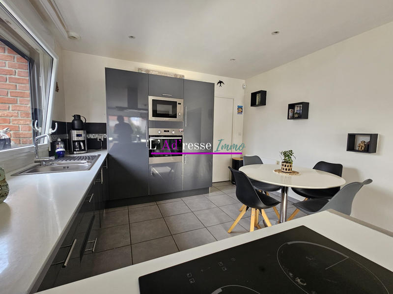 Maison - 124 m² - 8 pièces