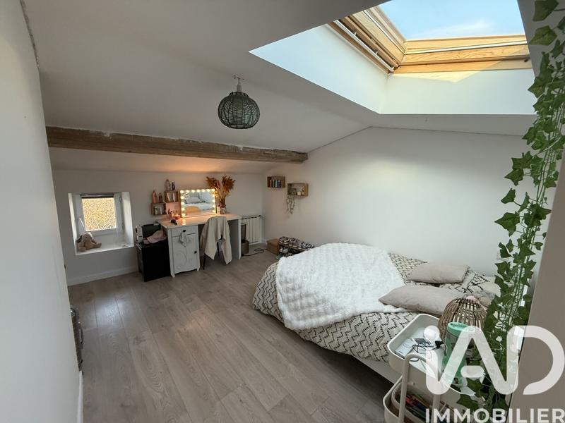 Maison - 140 m² - 5 pièces