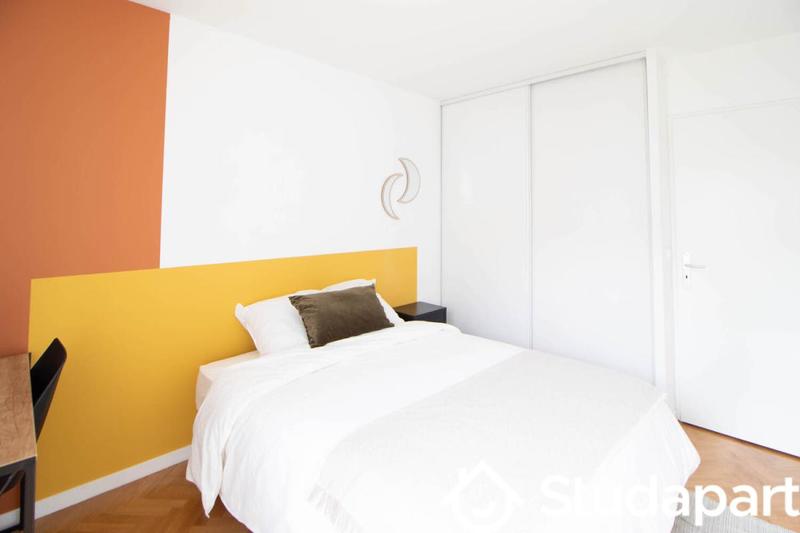 Chambre - 12 m² - 1 pièce