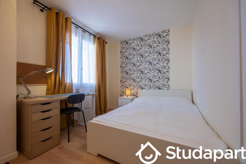 Chambre - 9 m² - 1 pièce