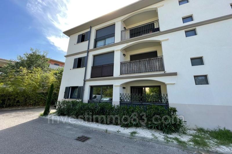 Appartement - 87 m² - 4 pièces