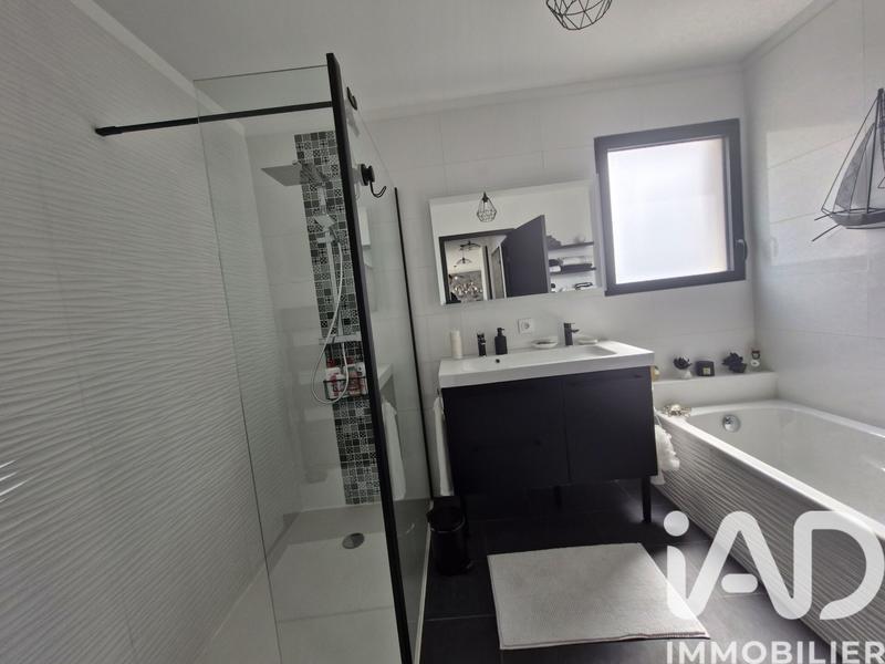 Maison - 127 m² - 6 pièces