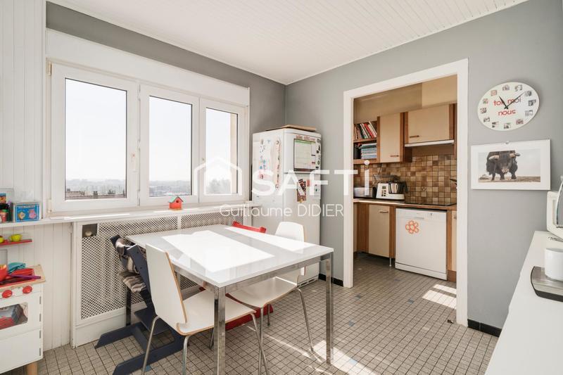 Maison - 170 m² - 6 pièces