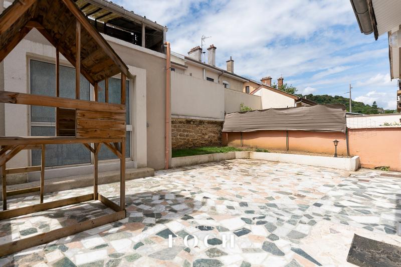 Maison - 107 m² - 5 pièces