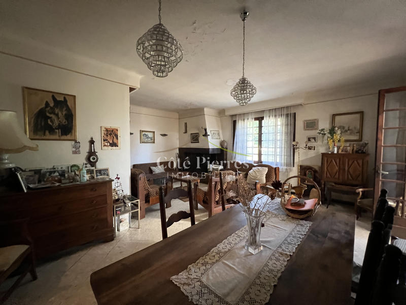 Villa - 144 m² - 5 pièces