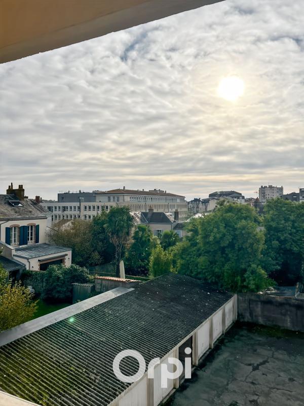 Appartement - 76 m² - 3 pièces