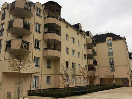 Appartement - 82 m² - 4 pièces