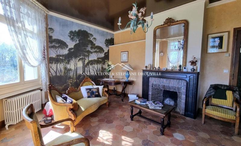 Maison - 144 m² - 6 pièces