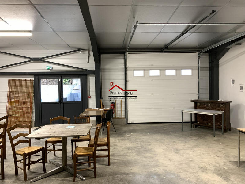 Local commercial - 900 m²