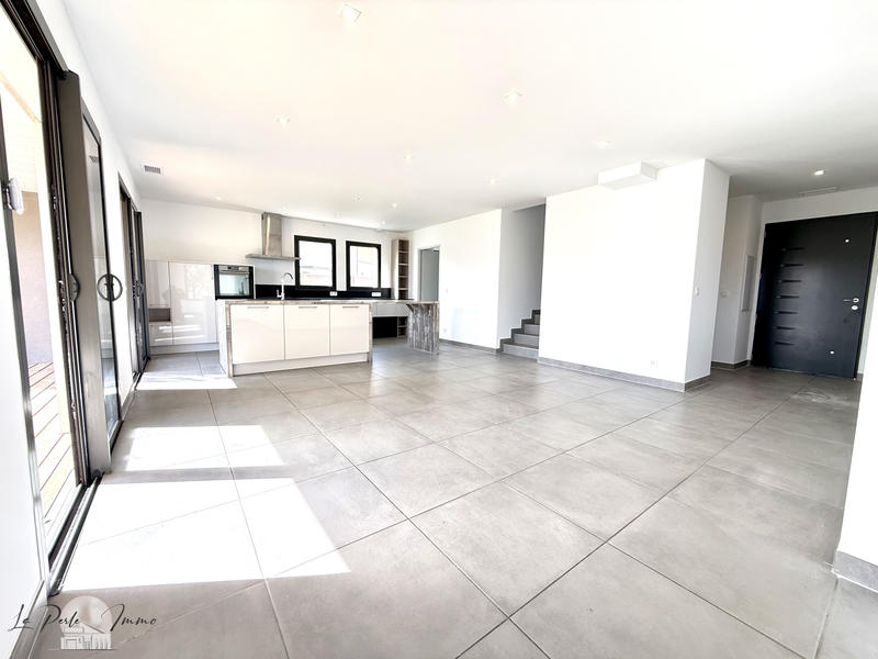 Villa - 175 m² - 5 pièces