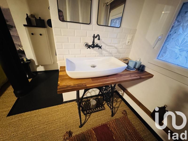 Maison - 201 m² - 5 pièces