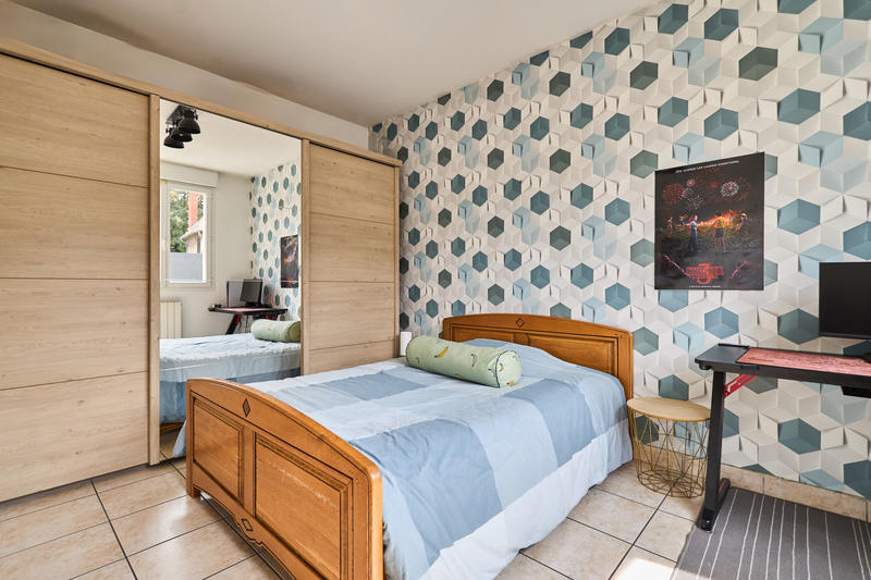 Maison - 202 m² - 8 pièces