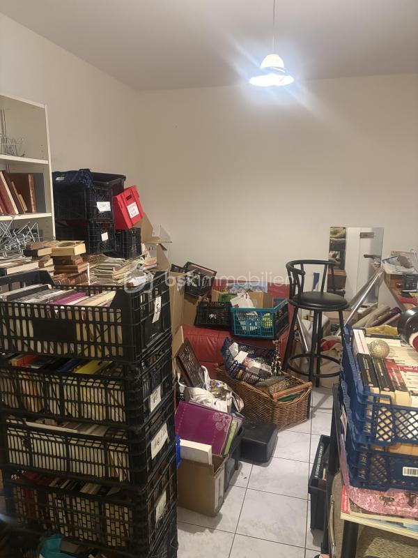 Local commercial - 177 m² - 4 pièces