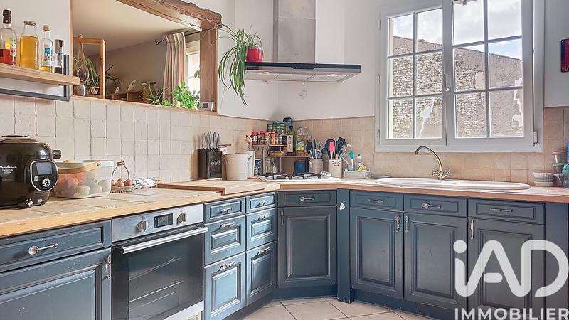 Maison - 225 m² - 10 pièces