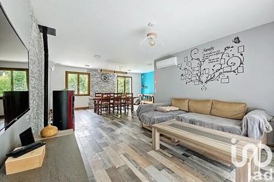 Maison - 112 m² - 6 pièces