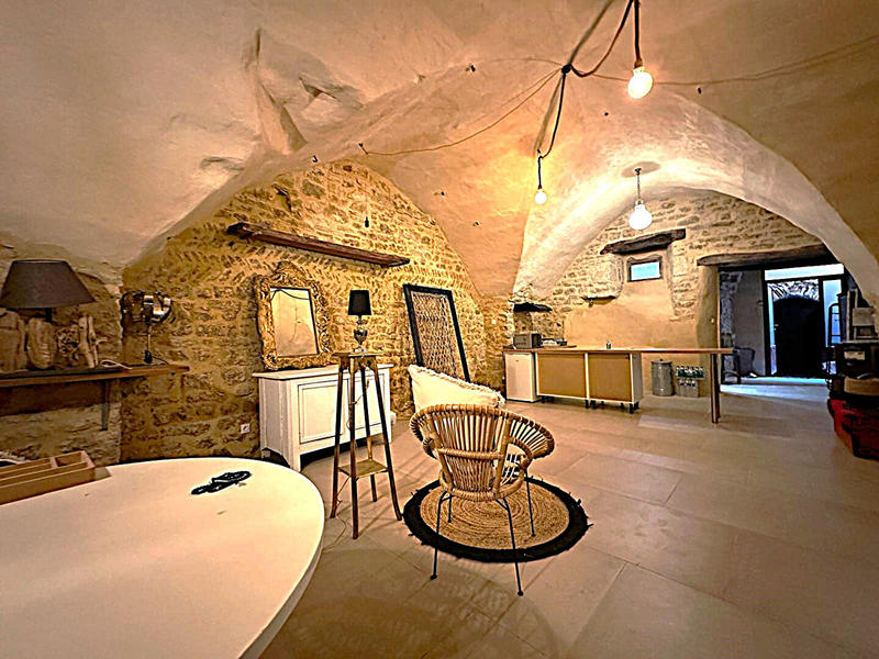 Maison - 215 m² - 6 pièces