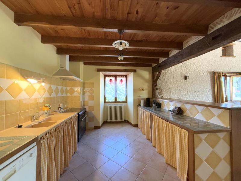 Maison - 314 m² - 10 pièces