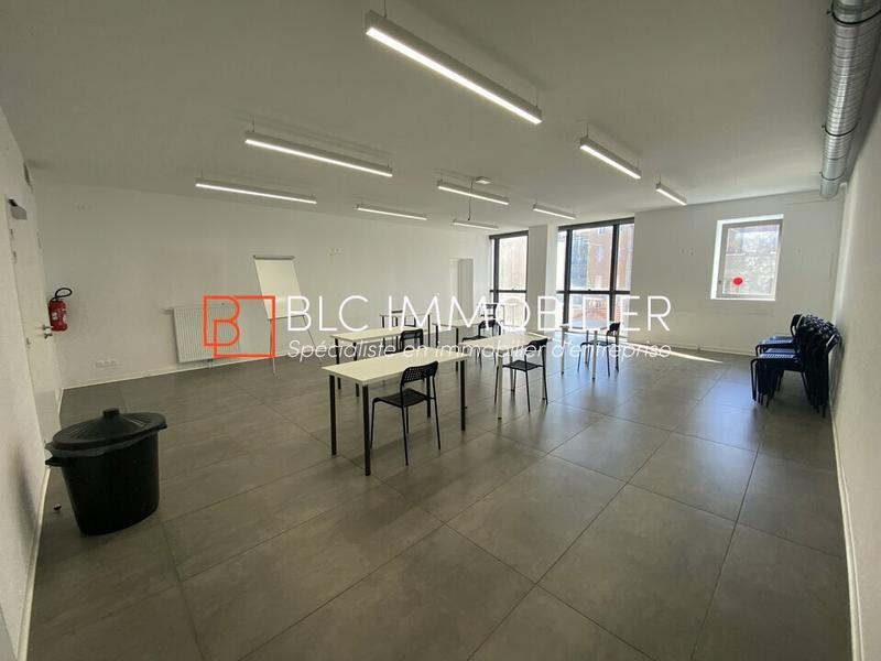 Bureau - 322 m²