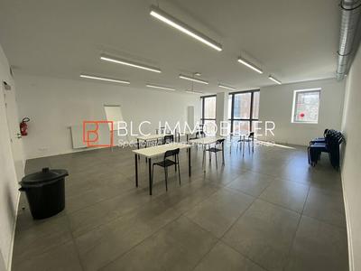 Bureau - 322 m²