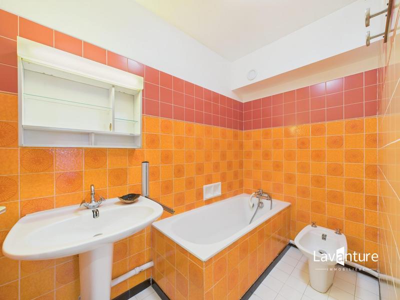 Appartement - 83 m² - 4 pièces