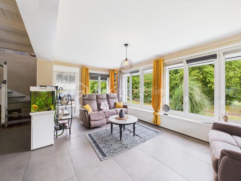 Maison - 183 m² - 7 pièces