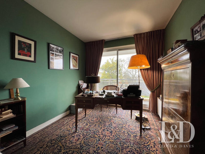 Appartement - 145 m² - 5 pièces