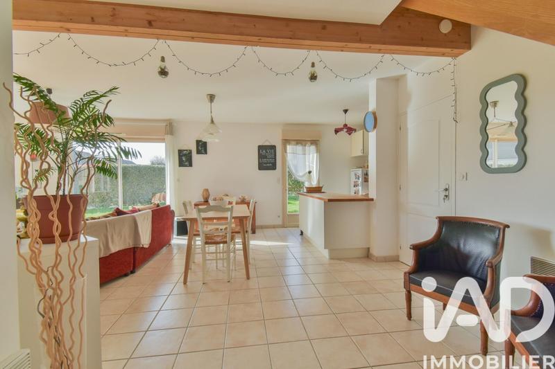 Maison - 80 m² - 5 pièces