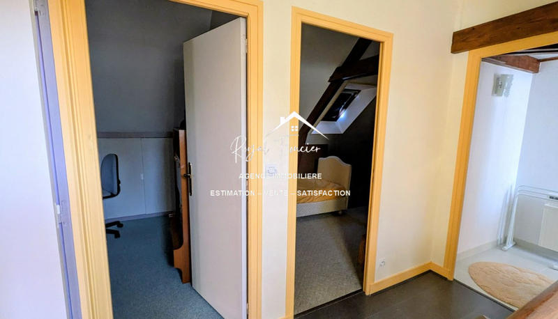 Maison - 192 m² - 11 pièces