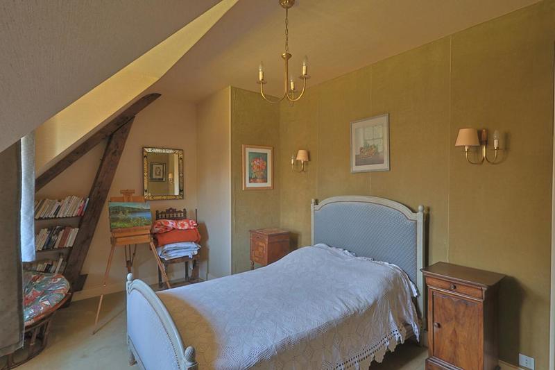 Maison - 200 m² - 6 pièces