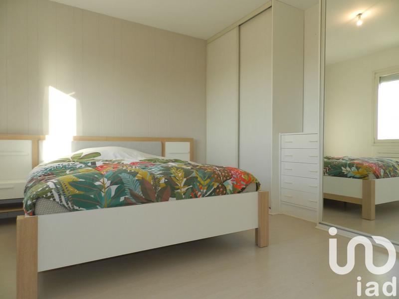 Maison - 240 m² - 9 pièces