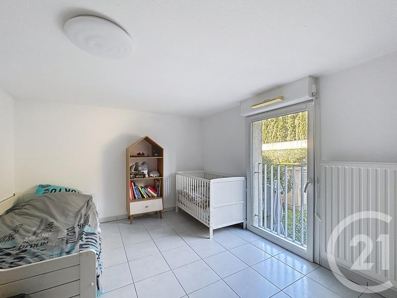 Duplex - 101 m² - 5 pièces