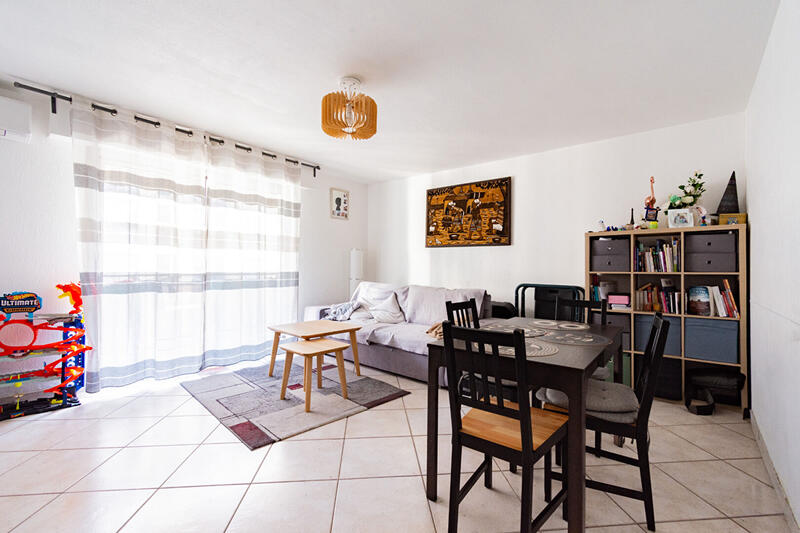 Appartement - 76 m² - 4 pièces